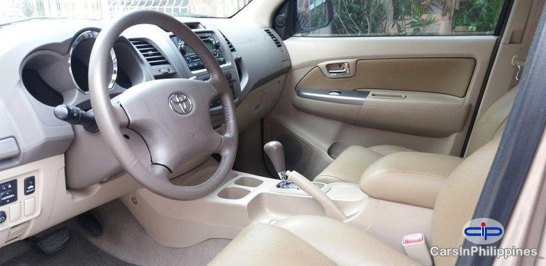 Picture of Toyota Fortuner Automatic 2006 in Aurora