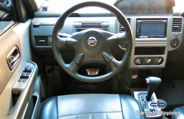 Nissan X-Trail Automatic 2010 - image 4