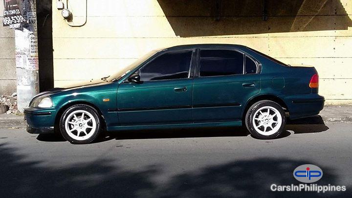 Pictures of Honda Civic Automatic 1996