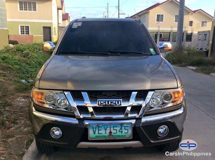 Picture of Isuzu Automatic 2010