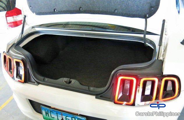 Ford Mustang Automatic 2013 - image 5