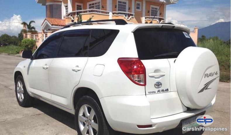 Toyota RAV4 in Metro Manila