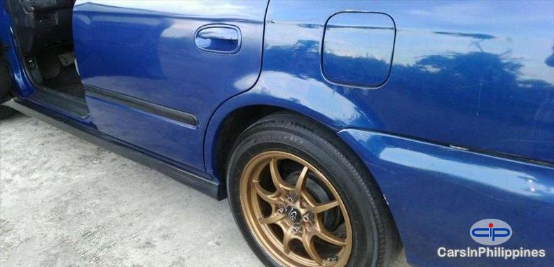 Honda Civic - image 5