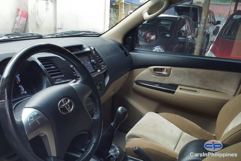 Toyota Fortuner Manual 2014 in Metro Manila