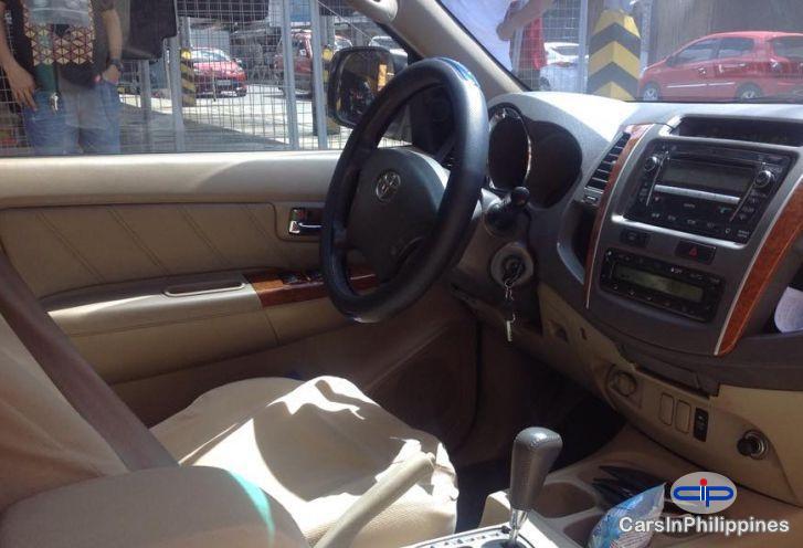 Toyota Fortuner Automatic 2009