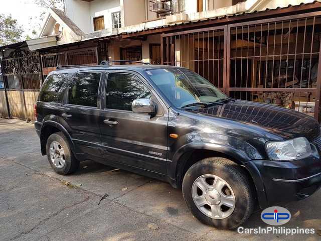 Ford Escape Automatic - image 3