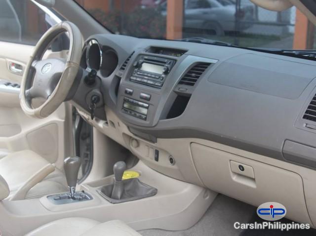 Toyota Fortuner Automatic 2005 - image 3
