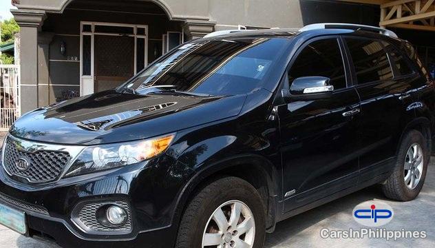 Pictures of Kia Sorento Automatic 2010