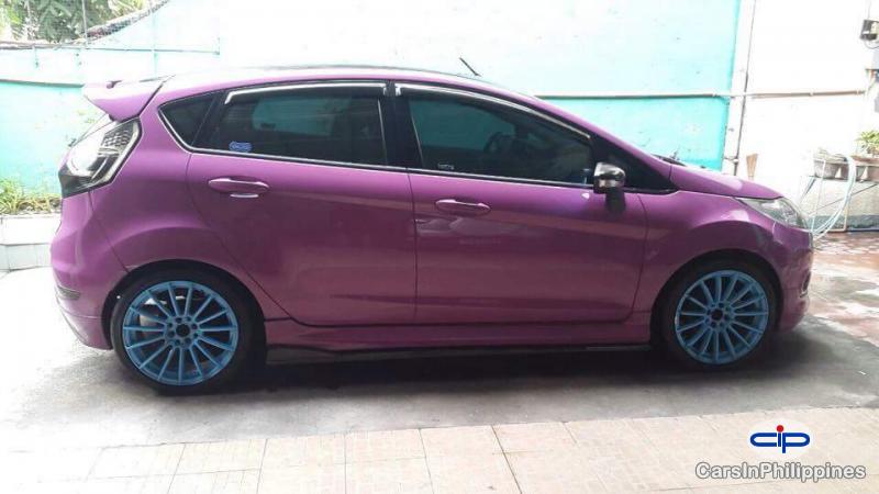 Pictures of Ford Fiesta Automatic