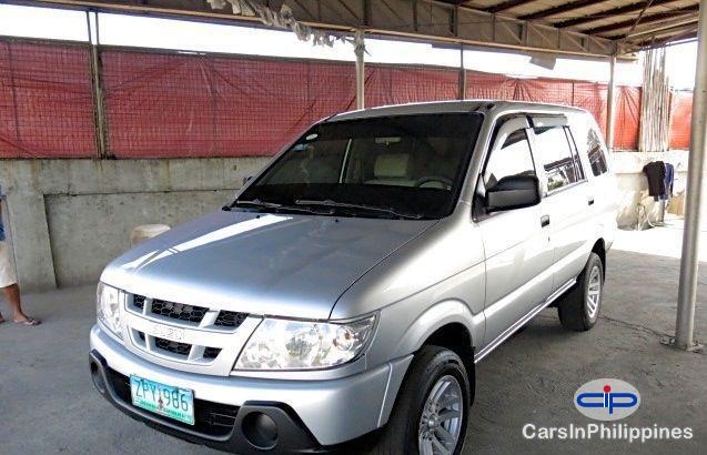 Picture of Isuzu Crosswind Manual 2010
