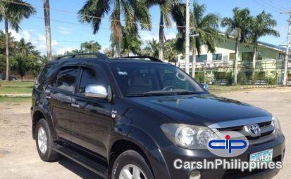 Picture of Toyota Fortuner Automatic 2007