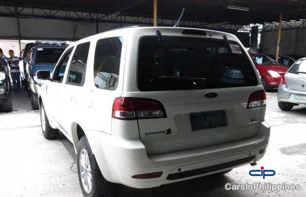Ford Escape Automatic 2010