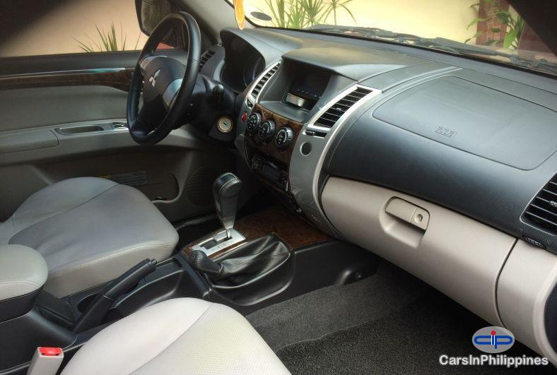 Mitsubishi Montero Sport Automatic 2009 in Metro Manila