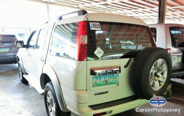 Ford Everest Automatic 2009 - image 2