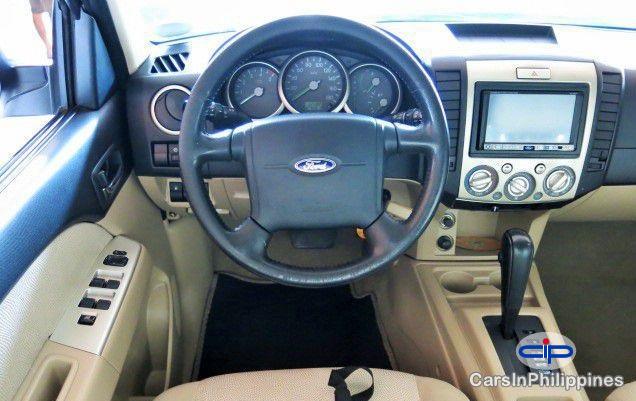Ford Everest Automatic 2009 in Rizal