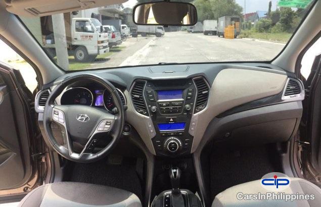 Hyundai Santa Fe Automatic 2013 in Cebu