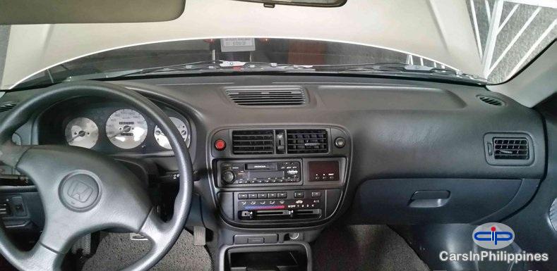 Honda Civic - image 2