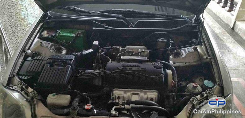 Honda Civic - image 6