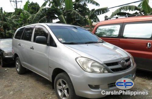 Picture of Toyota Innova Manual 2005