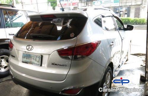Hyundai Tucson Automatic 2011 - image 2