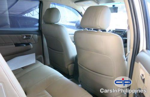 Toyota Fortuner Automatic 2011 in Zambales