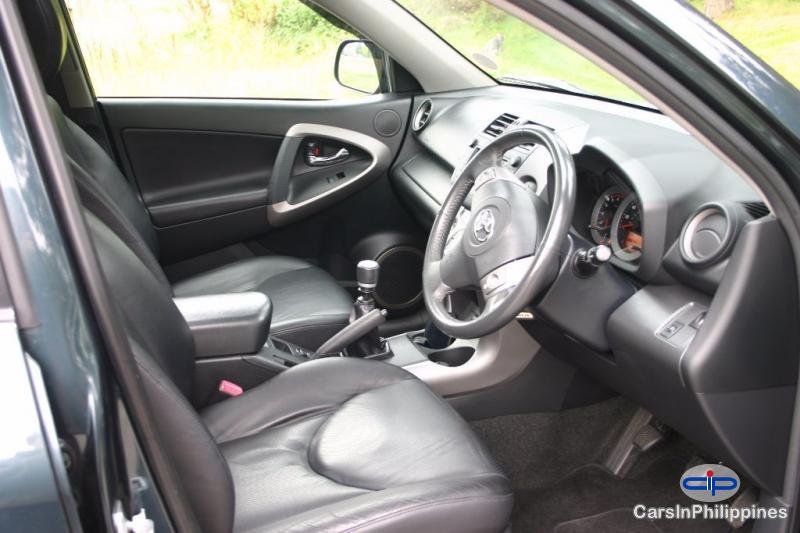 Toyota RAV4 Manual 2005 - image 5