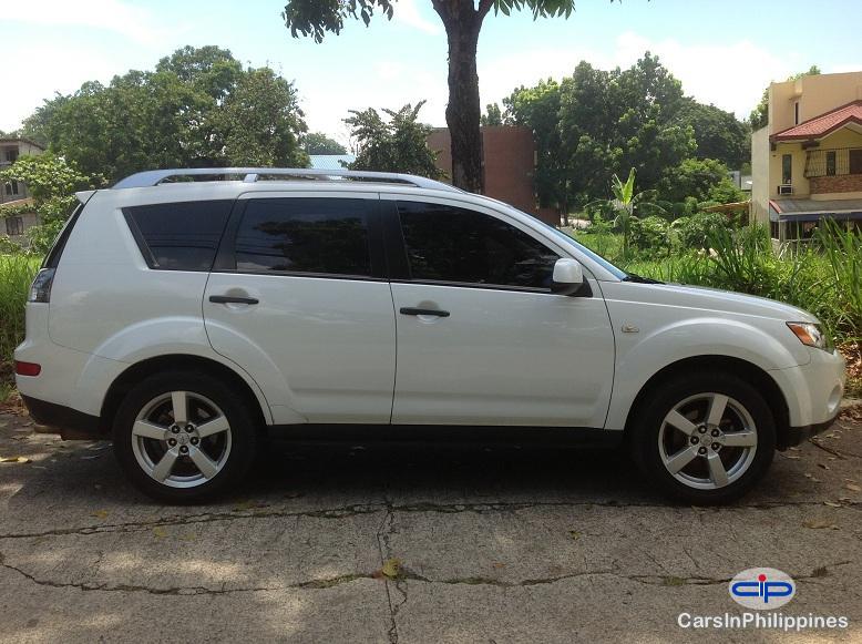 Picture of Mitsubishi Outlander
