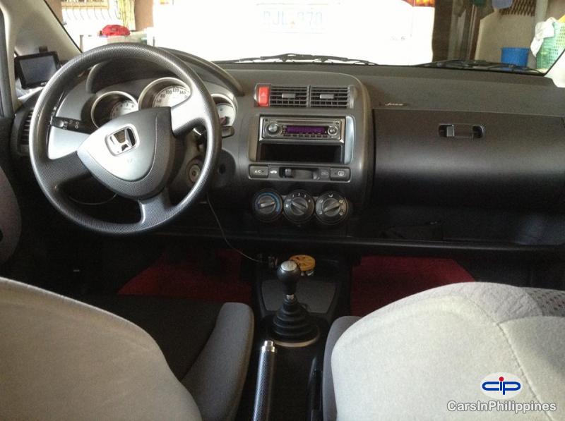 Honda Jazz - image 3