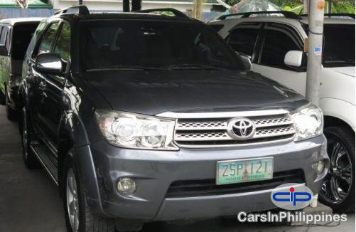 Picture of Toyota Fortuner Automatic 2008