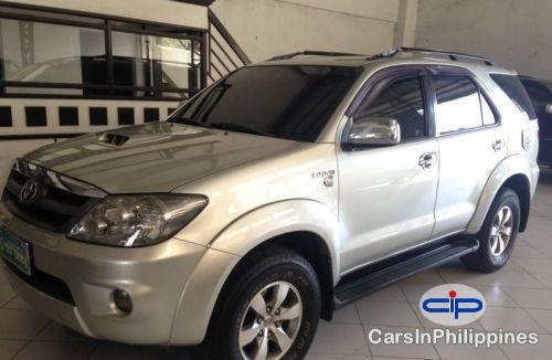 Picture of Toyota Fortuner Automatic 2007