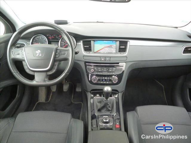Peugeot Automatic 2011 - image 3