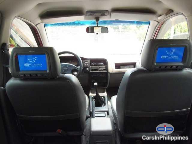 Isuzu Crosswind - image 2