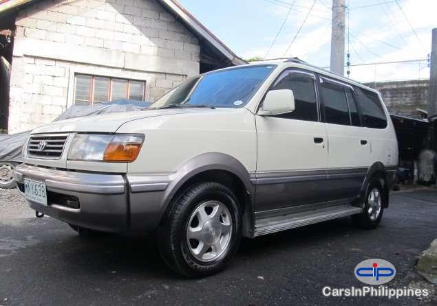 Picture of Toyota Revo