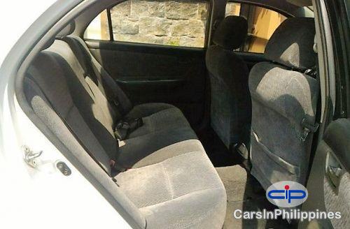 Toyota Corolla Manual 2004 - image 6