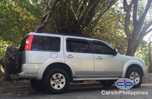 Picture of Ford Everest Manual 2008
