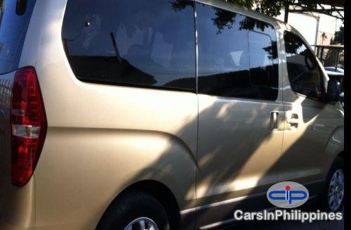 Hyundai Starex Automatic 2009