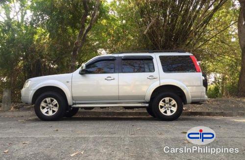 Ford Everest Manual 2008 - image 9