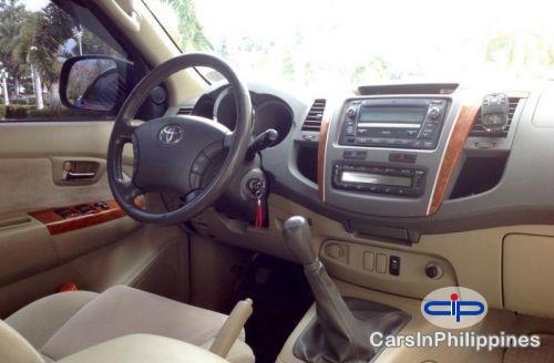 Toyota Fortuner Manual 2010