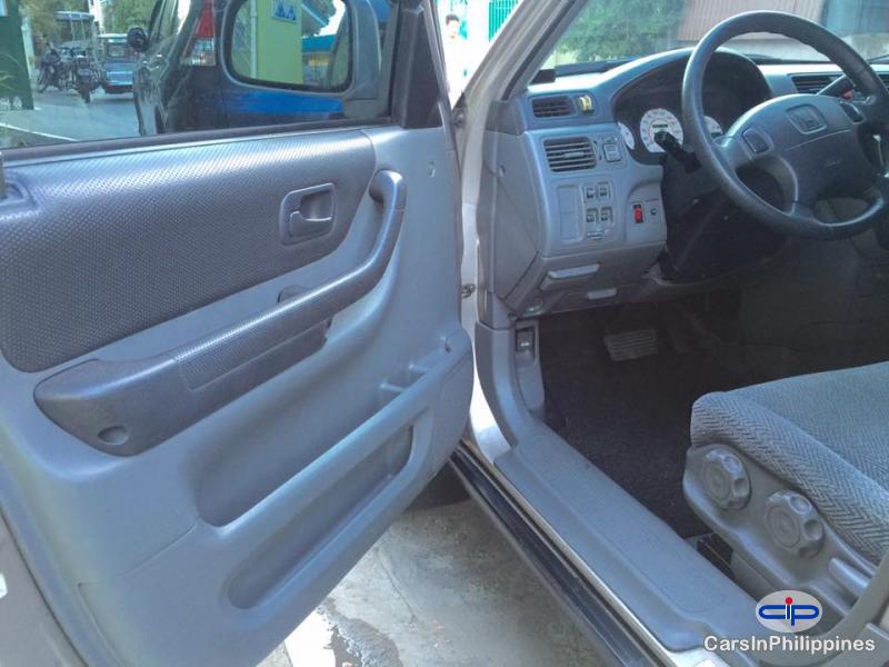Honda CR-V Automatic in Philippines - image
