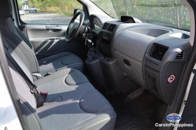 Citroen Manual 2009 - image 2