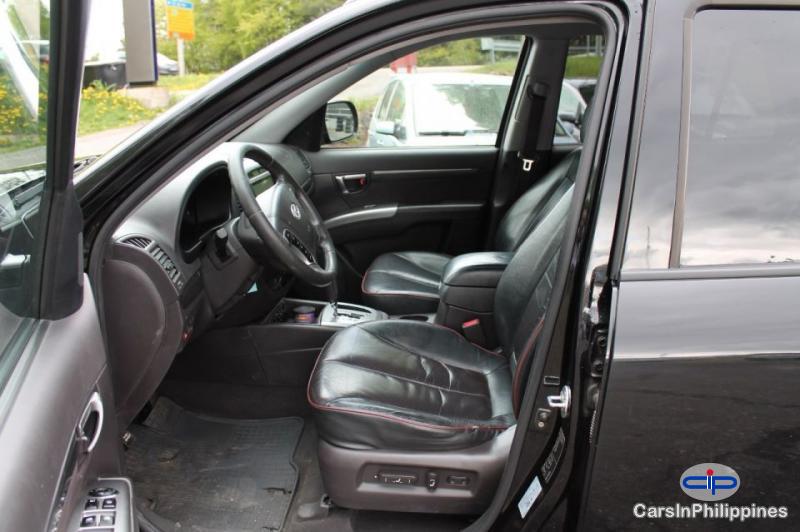 Hyundai Santa Fe Automatic 2010 in Quezon