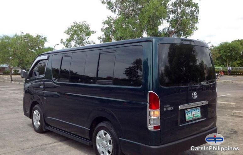 Toyota Hiace - image 3