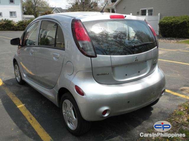 Mitsubishi i-MiEV Automatic 2012