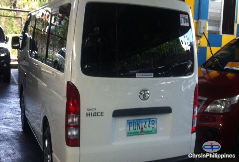 Toyota Hiace Manual 2011