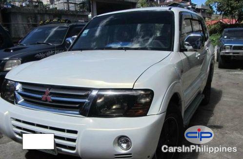 Picture of Mitsubishi Pajero Manual 1998