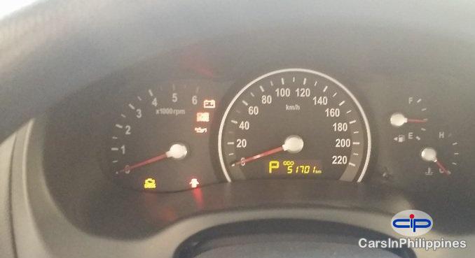 Picture of Kia Carnival Automatic 2012 in Philippines