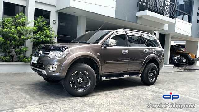 Picture of Mitsubishi Montero Sport Automatic
