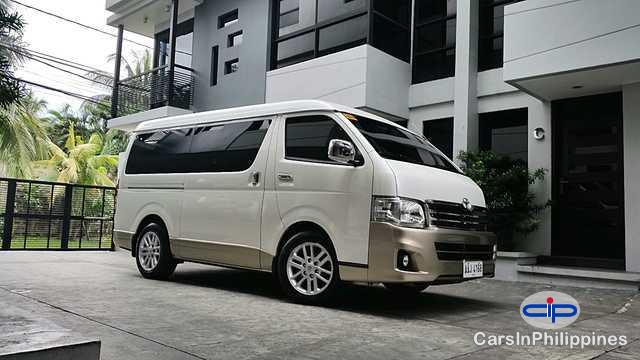 Picture of Toyota Hiace Manual