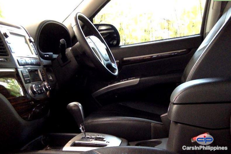 Hyundai Santa Fe - image 3