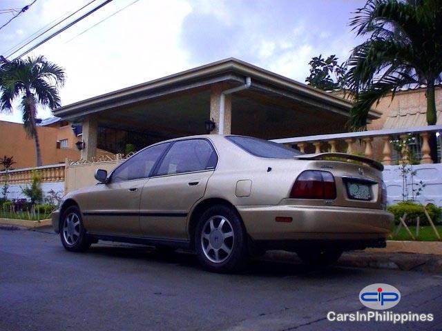 Honda Accord Manual 1996 - image 3